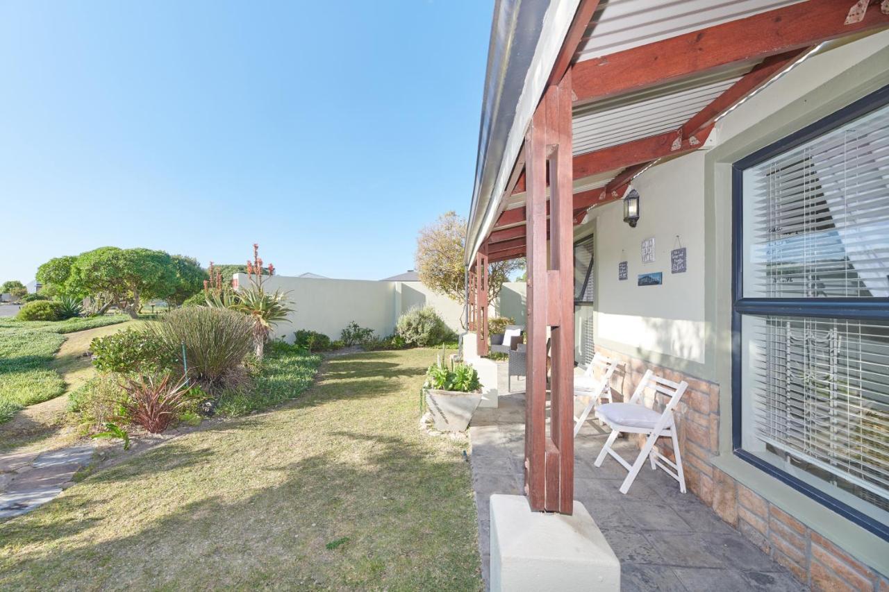 Apartamento Fraai Uitzicht Struisbaai Exterior foto