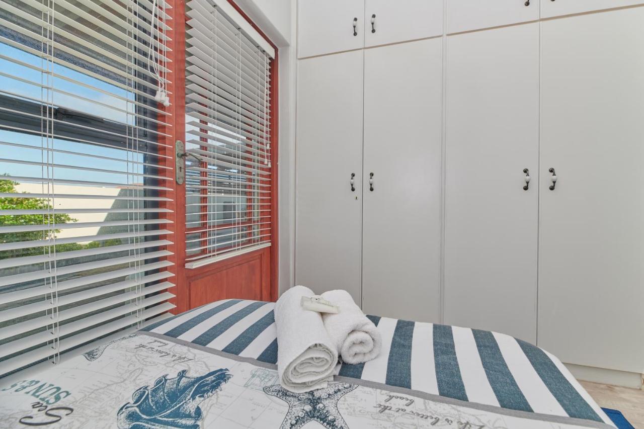 Apartamento Fraai Uitzicht Struisbaai Exterior foto