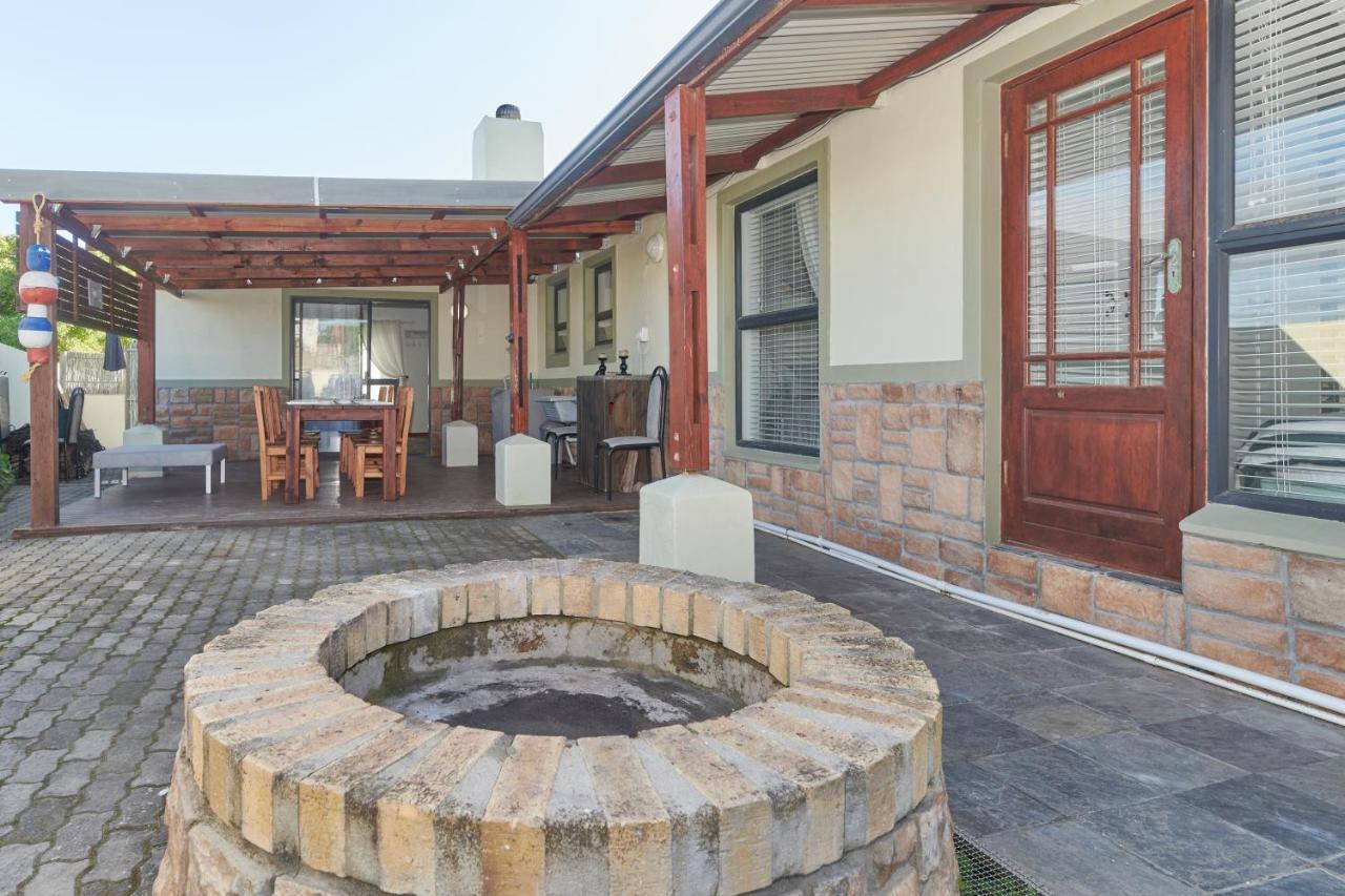 Apartamento Fraai Uitzicht Struisbaai Exterior foto